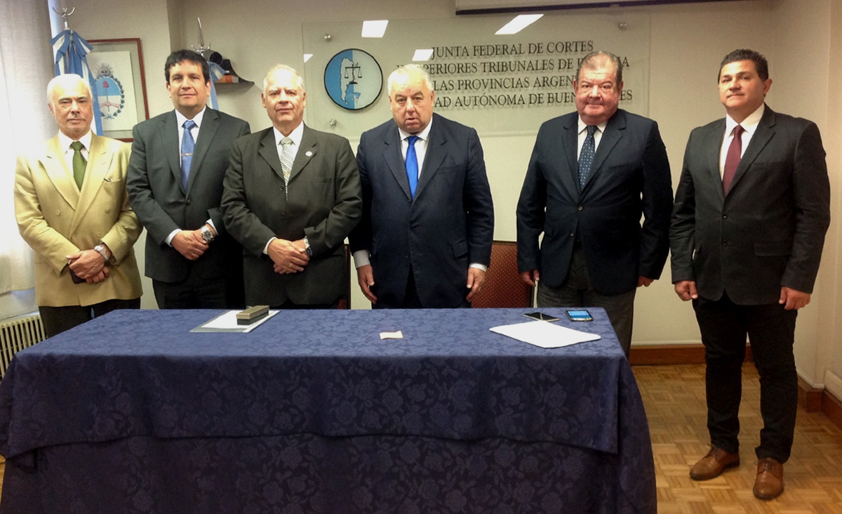 Jufejus firm un convenio con la Corte Suprema de Paraguay para agilizar las comunicaciones judiciales